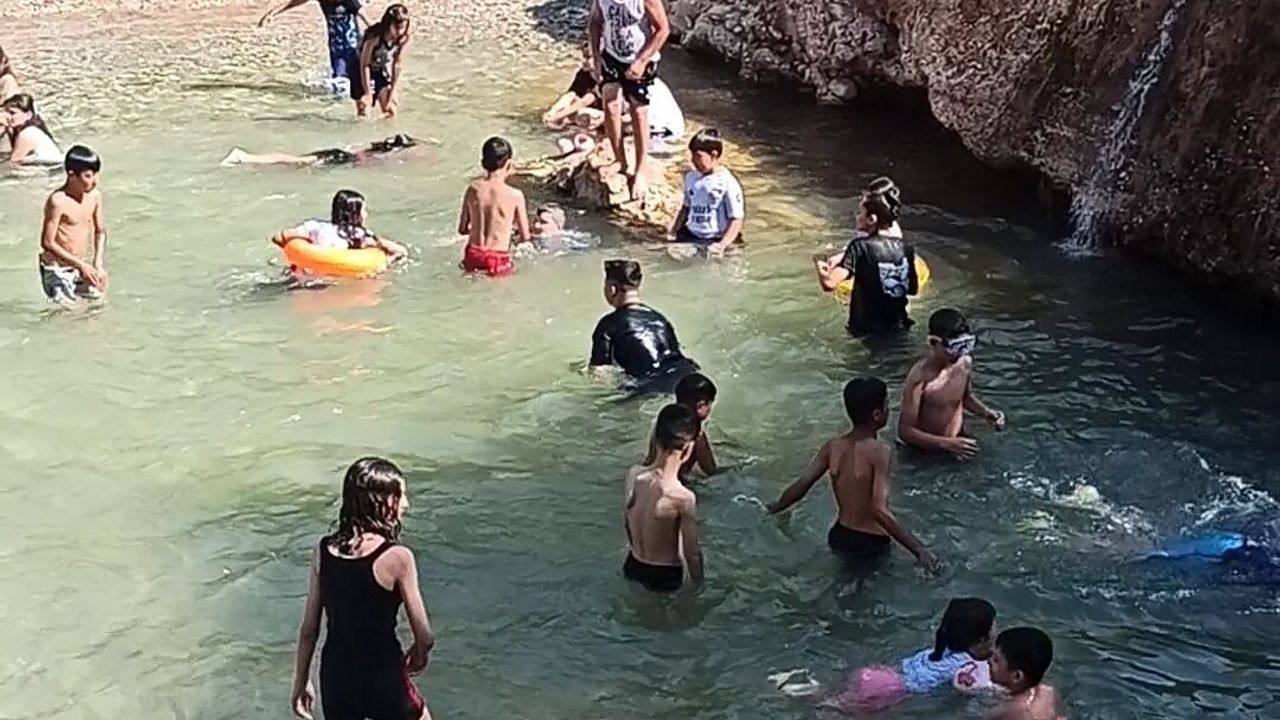 Zorava'ya Piknikçi Akını