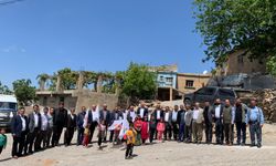 AK Parti Milletvekili adayı Lokman Özcan köy köy geziyor