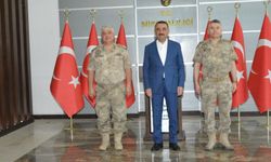 Jandarma İstihbarat Başkanı Tümgeneral Ahmet Kavukcu, Siirt Valisi Hacıbektaşoğlu’nu ziyaret etti