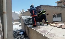 Siirt’te bir apartmanın çatısında çıkan yangın korkuttu