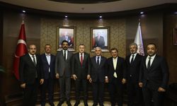 AK Parti Siirt Milletvekili Mervan Gül'den Bakan Osman Aşkın Bak'a ziyaret