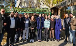 AK Parti Siirt İl Kadın Kolları Başkanı Betül Tuğba Mavi, basın mensuplarıyla buluştu