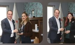 Pervari Belediye Başkanı Tayyar Özcan sağlık çalışanlarının Tıp Bayramı’nı kutladı