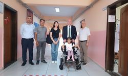 Siirt'te Yunus Emre İlkokulu öğretmenleri, engelli öğrencilerini talebini yerine getirdi