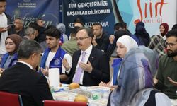 Vali Kızılkaya gençlerle iftarda buluştu