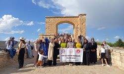 Siirt’te 150 Kadın Veysel Karani ve Malabadi Köprüsü’ne Götürüldü