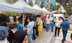 Siirt’te Gazze İçin Düzenlenen Hayır Çarşısına Yoğun İlgi