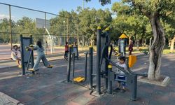 Kurtalan’da 7 yaşındaki çocuk, parmağını parktaki spor aletine sıkıştırdı