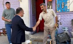 Kayabağlar Belediye Başkanı Hasan Nas, halkla iç içe