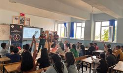 Siirt'te Jandarmadan Siber Farkındalık ve Bilinçlendirme Çalışmaları