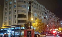 Siirt’te Çatılardaki Kat Kütleleri İtfaiye Ekipleri Tarafından Temizlendi