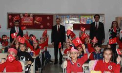 Siirt’te Okullarda ‘Bayrak Temalı’ Açılış