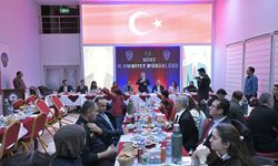 Siirt'te Adliye ve Emniyet Personeli Ramazan Sofrasında Buluştu