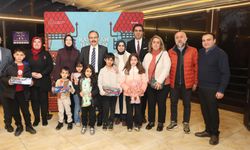 Vali Kızılkaya, Öğretmen ve Milli Eğitim Personelleriyle İftar Programında Bir Araya Geldi