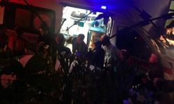 Siirt’te Asansör Kazası: Ayağı Sıkışan Genç Kız Ağır Yaralandı