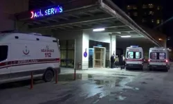 Siirt’te Otomobil ile Motosiklet Çarpıştı: 1 Ağır Yaralı