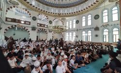 TÜGVA Yaz Okulu Öğrencileri Fethi Serin Camii'nde Buluştu
