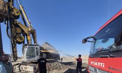 Gökçebağ’da Kepçe Yangını: Yangın Kontrol Altına Alındı