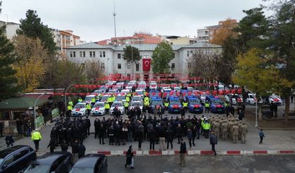 Siirt Emniyet ve Jandarma teşkilatlarının araç filosuna 68 yeni takviye
