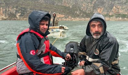 Siirt’te Baraj Gölünde Mahsur Kalan Vatandaş Kurtarıldı