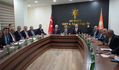 Cumhurbaşkanı Yardımcısı Cevdet Yılmaz’dan AK Parti Siirt İl Başkanlığı’na Ziyaret