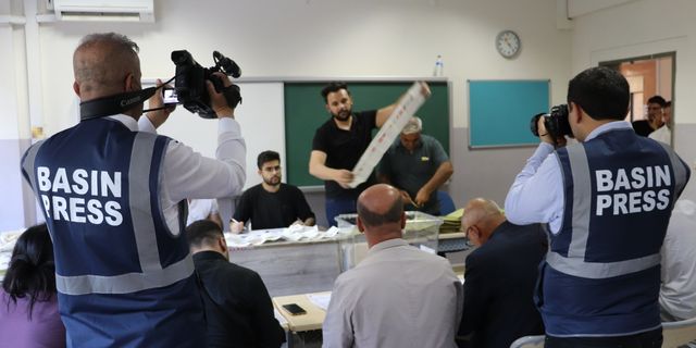 AA ekibi seçimleri anbean takip etti