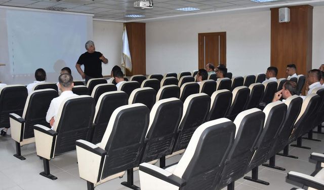 Siirt Belediyesi ulaştırma personeline eğitim verildi