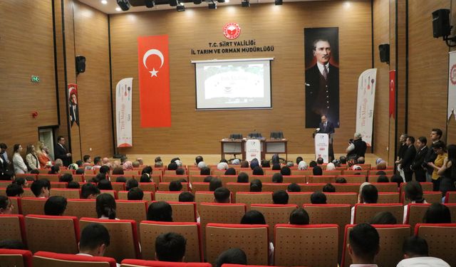 Siirt'te "Türk Mutfağı Haftası" etkinliği panel ve fotoğraf sergisinin açılışı ile başladı