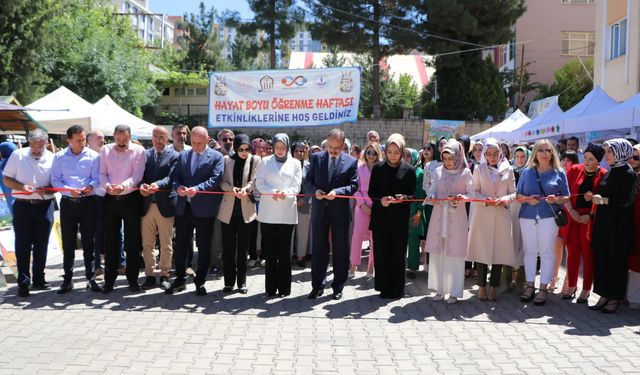 Siirt Halk Eğitim Merkezinden muhteşem sergi