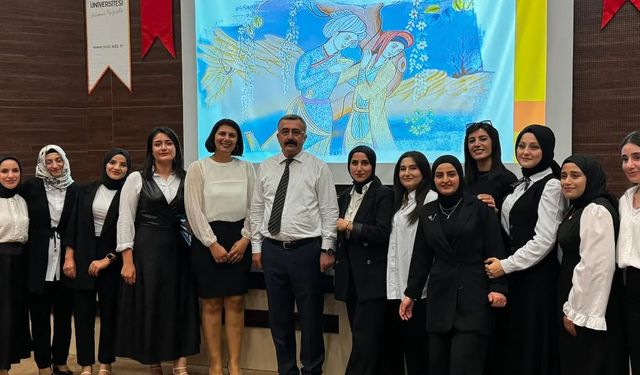 Siirt Üniversitesi'nde "Divanlardan Taşan Aşk" programı ilgi gördü