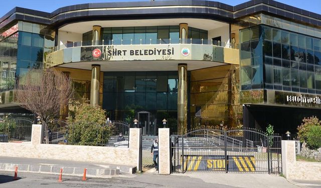 Siirt Belediyesinde mesai krizi: İşçilerin mesai ödemeleri yapılmadı