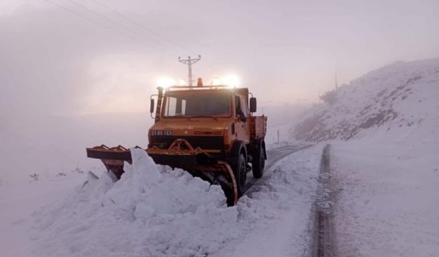 Siirt’te karayolları ekipleri teyakkuzda