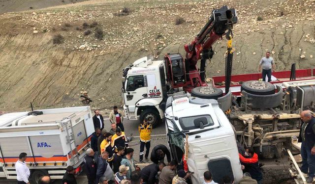 Siirt’te beton mikseri devrildi: 1 ölü