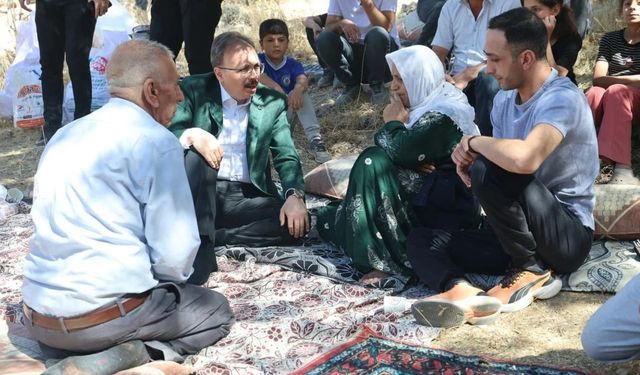 Vali Kızılkaya, Eruh Çetinkol Köyü’nde Vatandaşlarla Bir Araya Geldi