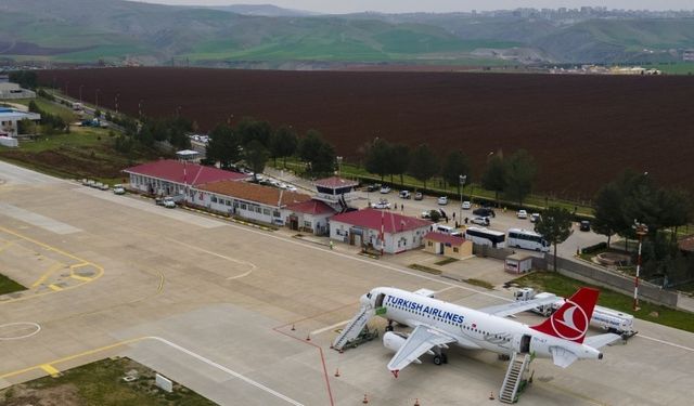 Siirt Havalimanı Geçici Olarak Uçuşlara Kapatılıyor