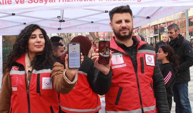 Siirt’te ‘İlk Öğretmenim Ailem’ ve ‘Çocuklar Güvende’ Siteleri ve Mobil Uygulaması Anlatıldı