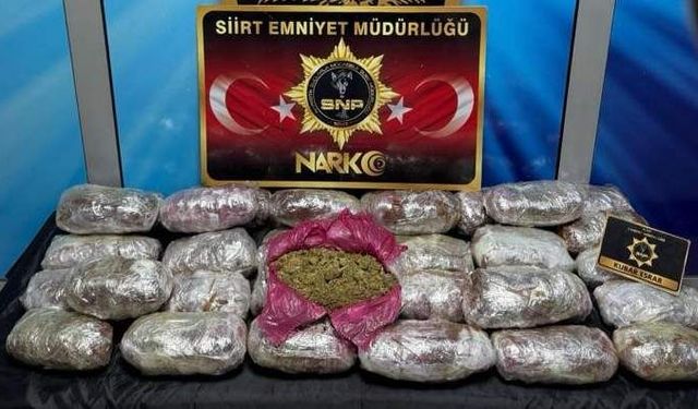 Siirt’te Durdurulan Araçta 13 Kilo Uyuşturucu Madde Ele Geçirildi