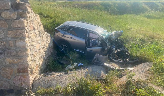 Siirt-Kurtalan Yolunda Trafik Kazası: Sürücü Ağır Yaralı
