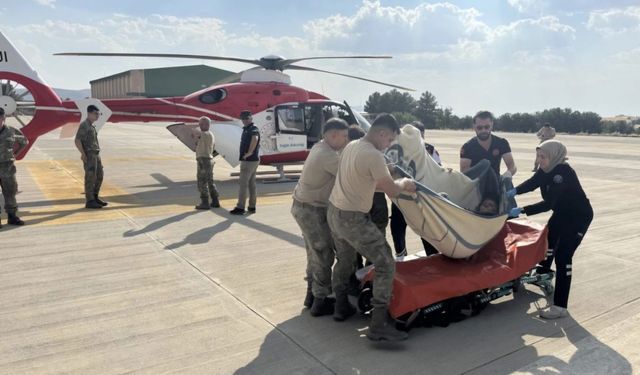 Şirvan’da Beyin Kanaması Geçiren Kadın Hava Ambulansıyla Hastaneye Ulaştırıldı