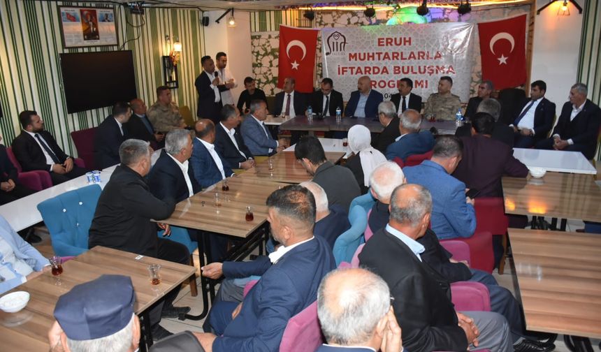 Siirt Valisi Hacıbektaşoğlu, Eruh'taki iftar sofrasına konuk oldu