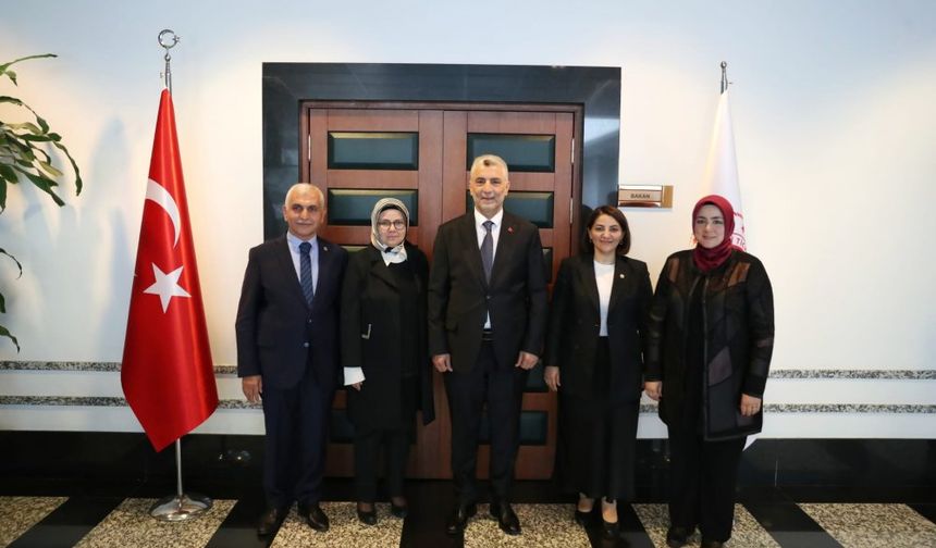Milletvekili Gül, Ticaret Bakanı Ömer Bolat’a hayırlı olsun ziyaretinde bulundu