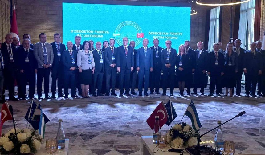Rektör Şındak, Özbekistan’da düzenlenen ’2. Özbek-Türk Eğitim Forumu’na katıldı