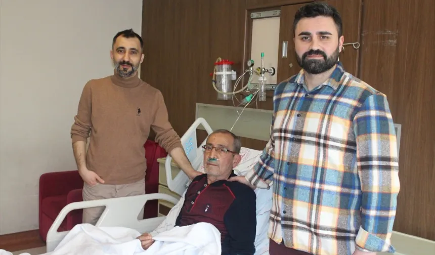Siirt'te nefes darlığı çeken hastaya kapalı yöntemle tedavi uygulandı