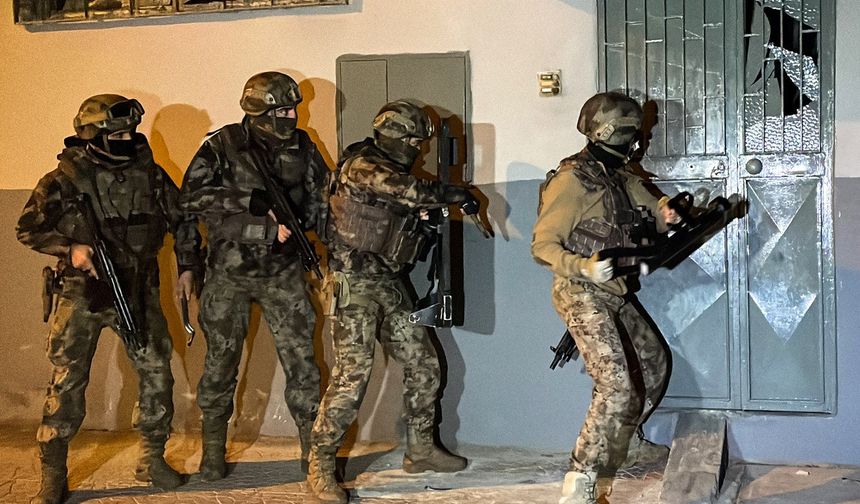 Siirt dahil 19 ilde Bozdoğan-25 Operasyonu: 49 gözaltı