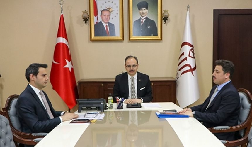 Vali Dr. Kemal Kızılkaya, sahipsiz sokak hayvanları için düzenlenen toplantıya katıldı