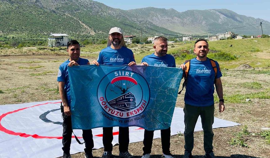 Siirtli yamaç paraşütü sporcusu şampiyon oldu