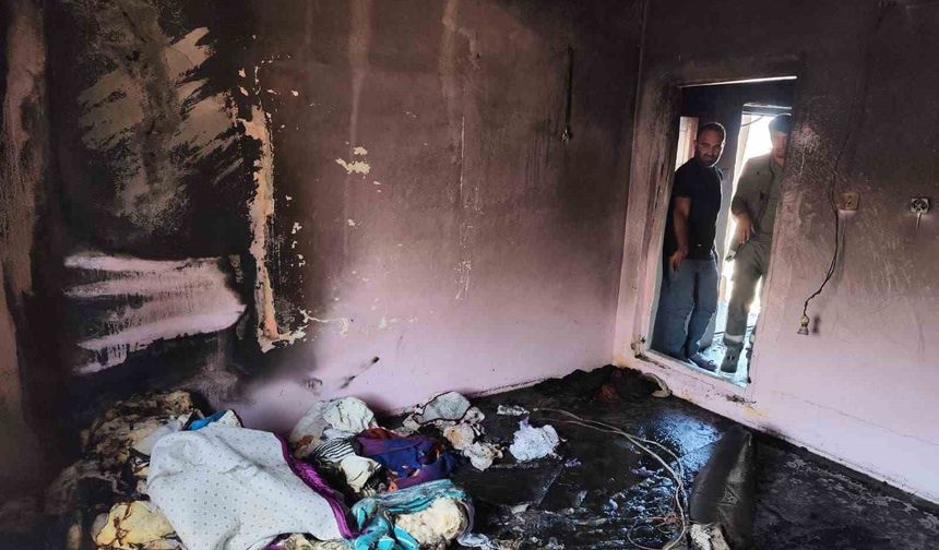Siirt’te bir evde çıkan yangında eşyalar kül oldu
