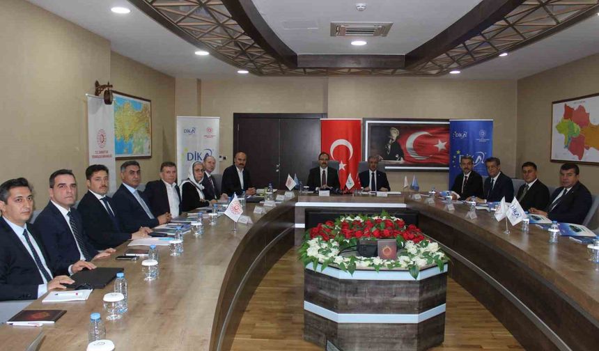 DİKA haziran ayı yönetim kurulu toplantısı Siirt’te gerçekleştirildi