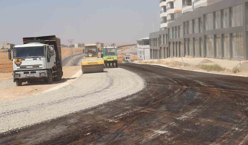 Siirt’te Asfalt Çalışmaları Tüm Hızıyla Sürüyor