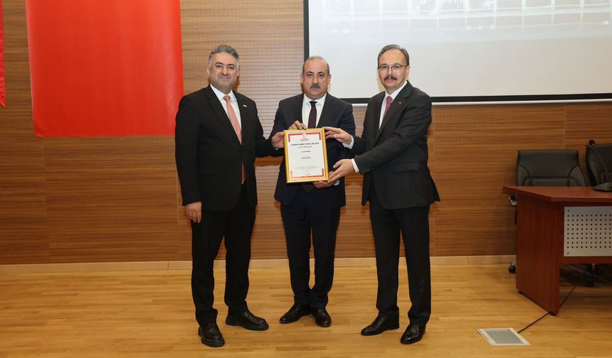 Eruh Şal-Şepik Kumaşı’na Coğrafi İşaret Belgesi Verildi